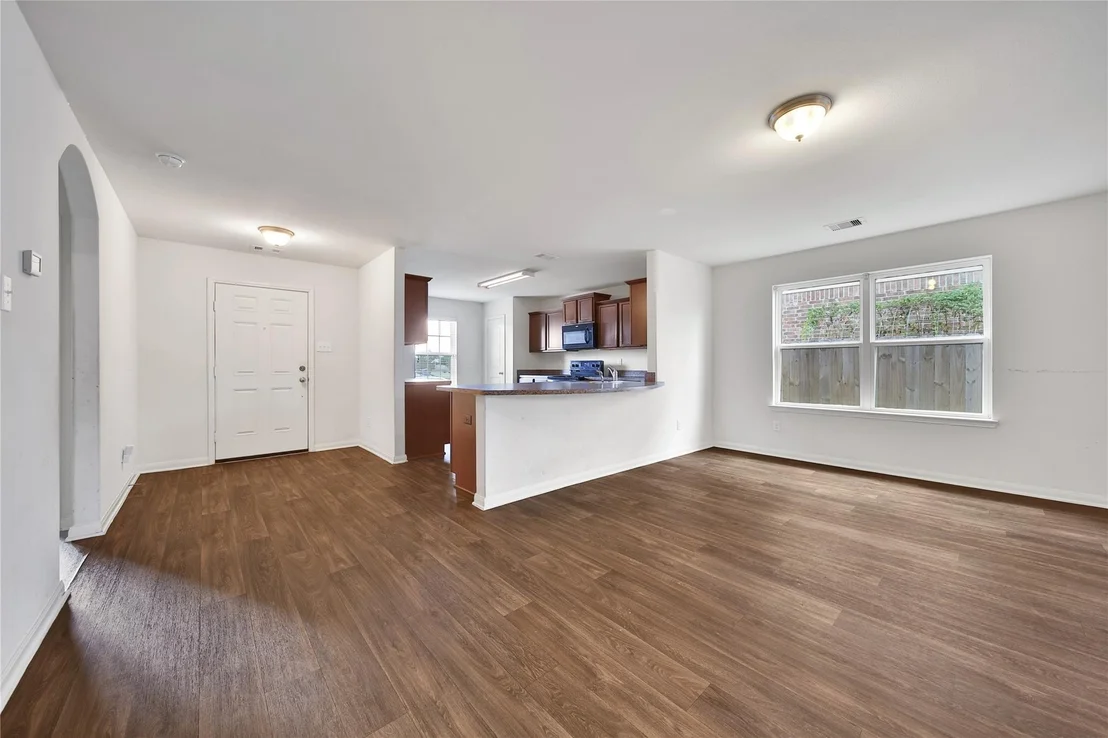 Photo of 2524 Watersail Drive