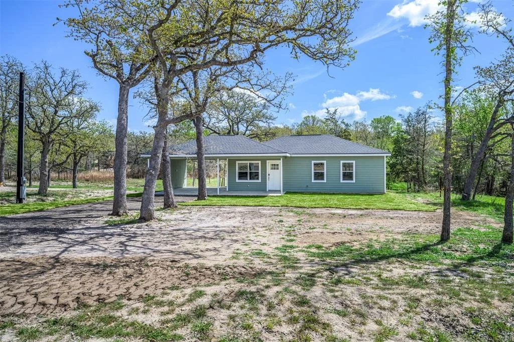 Photo of 303 Apache Drive S