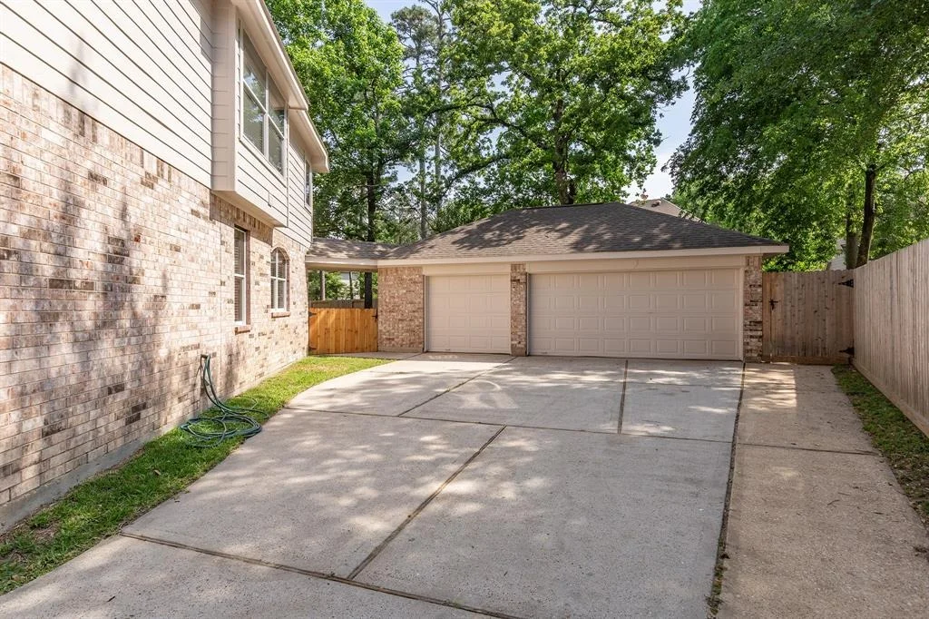 Photo of 14 Sweet Birch Place