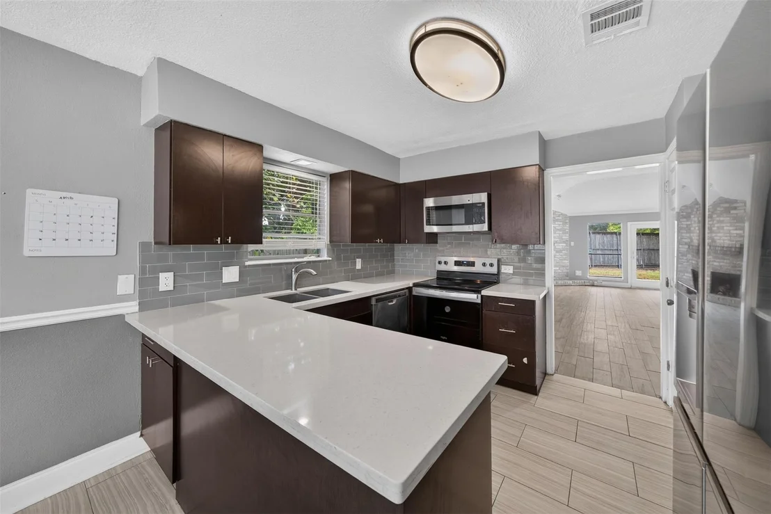Photo of 2963 Shadow Trail Drive