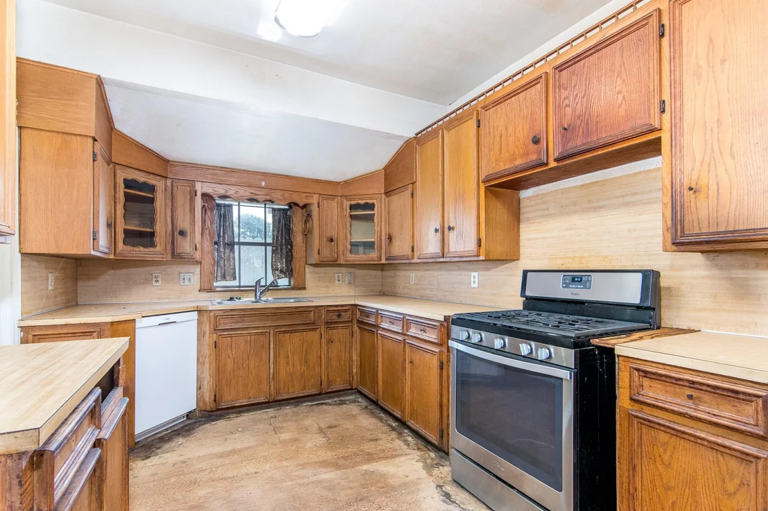 Photo of 1004 Barbara Street