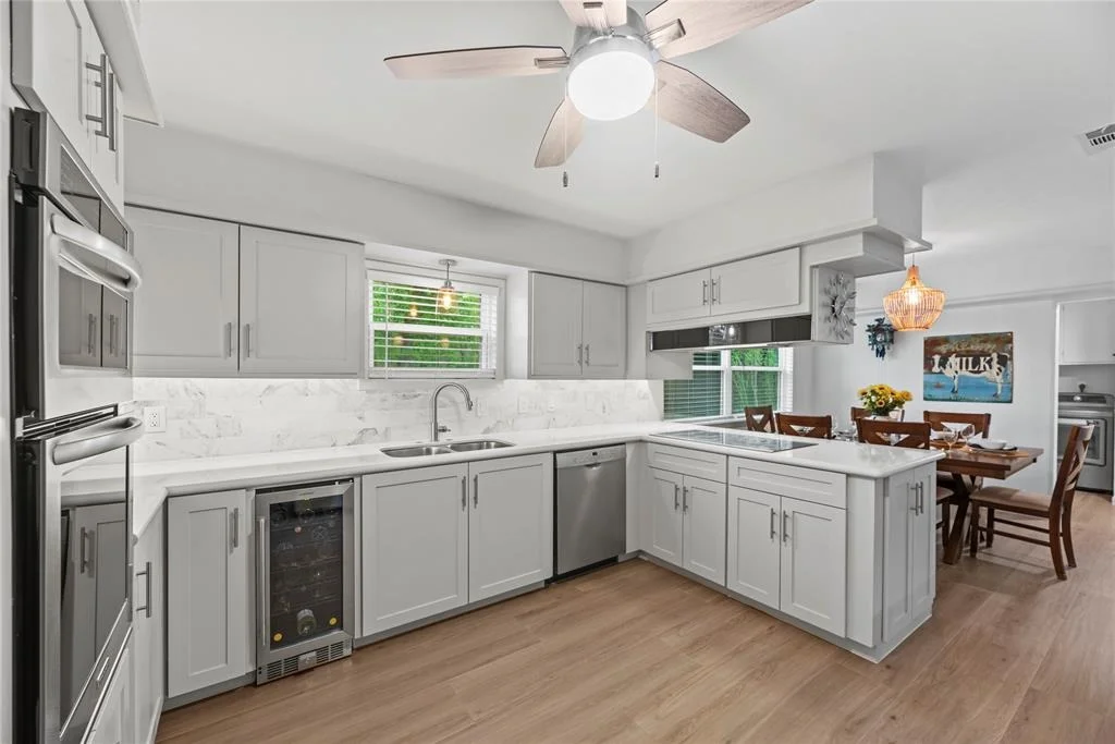 Photo of 2219 Black Hawk Lane