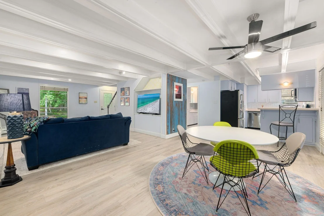Photo of 132 Paradise Valley