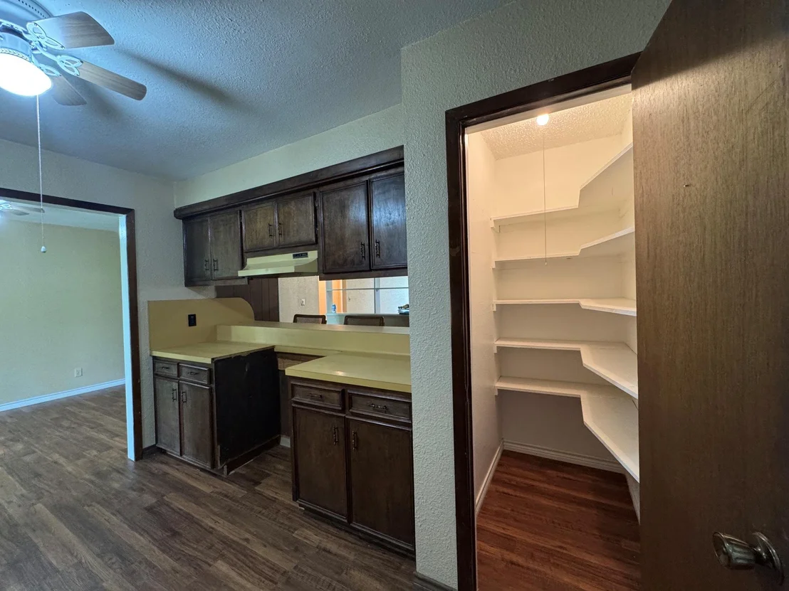 Photo of 1609 Forrest Drive