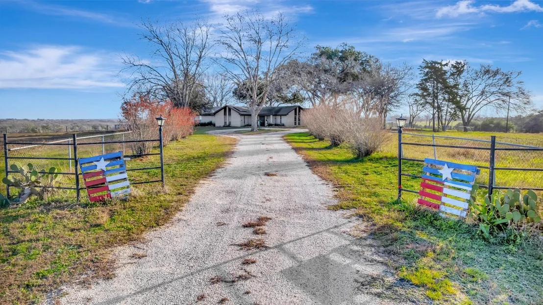 Photo of 10957 N Us Highway 77