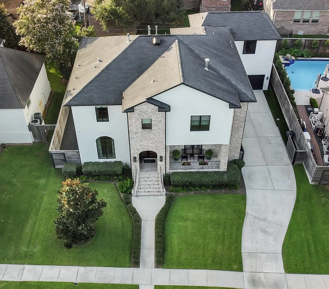 Photo of 4958 Dumfries Drive