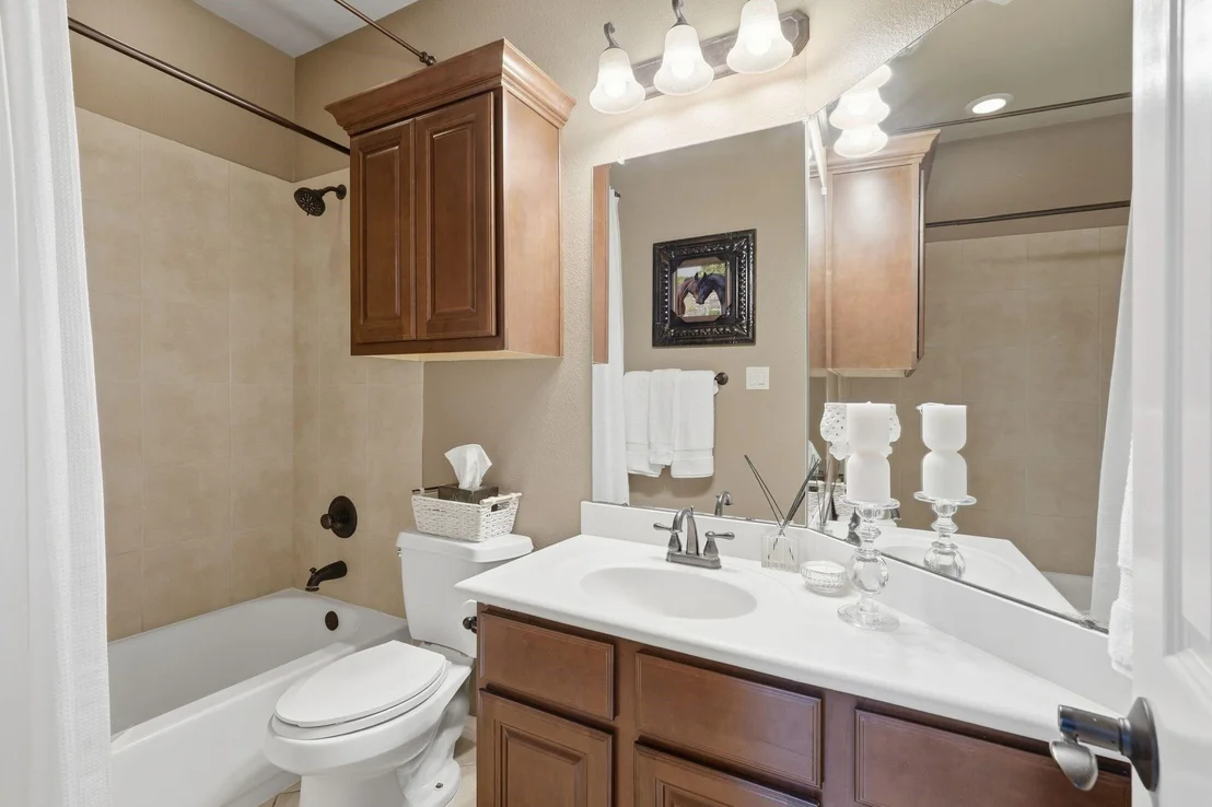 Photo of 147 W Crystal Canyon Circle