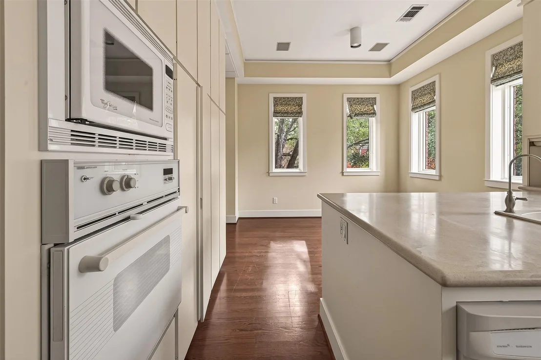 Photo of 315 Sugarberry Circle