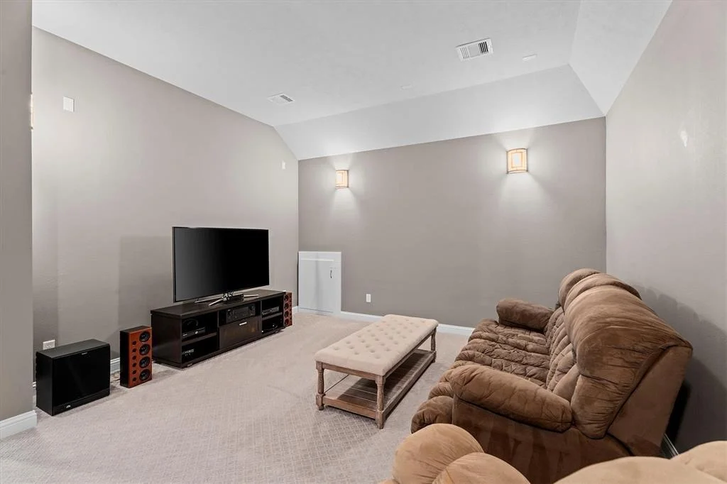 Photo of 27626 Long Cliff Lane
