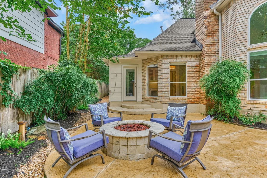 Photo of 168 W Shadowpoint Circle