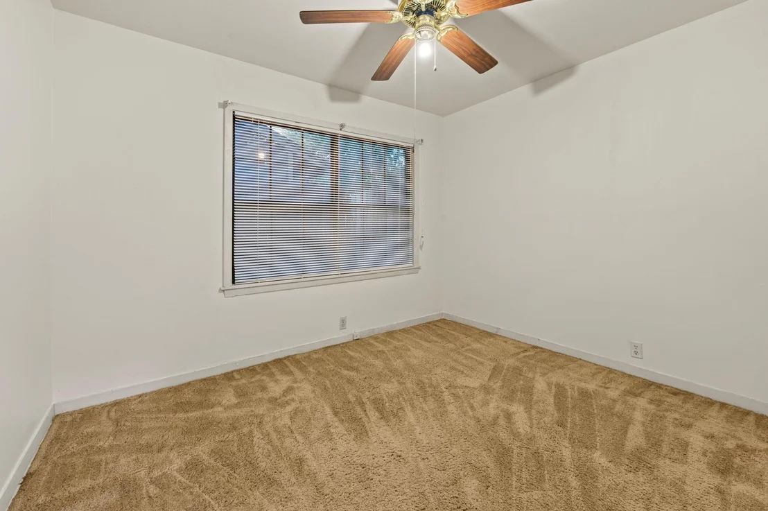 Photo of 7511 Dearborn Street