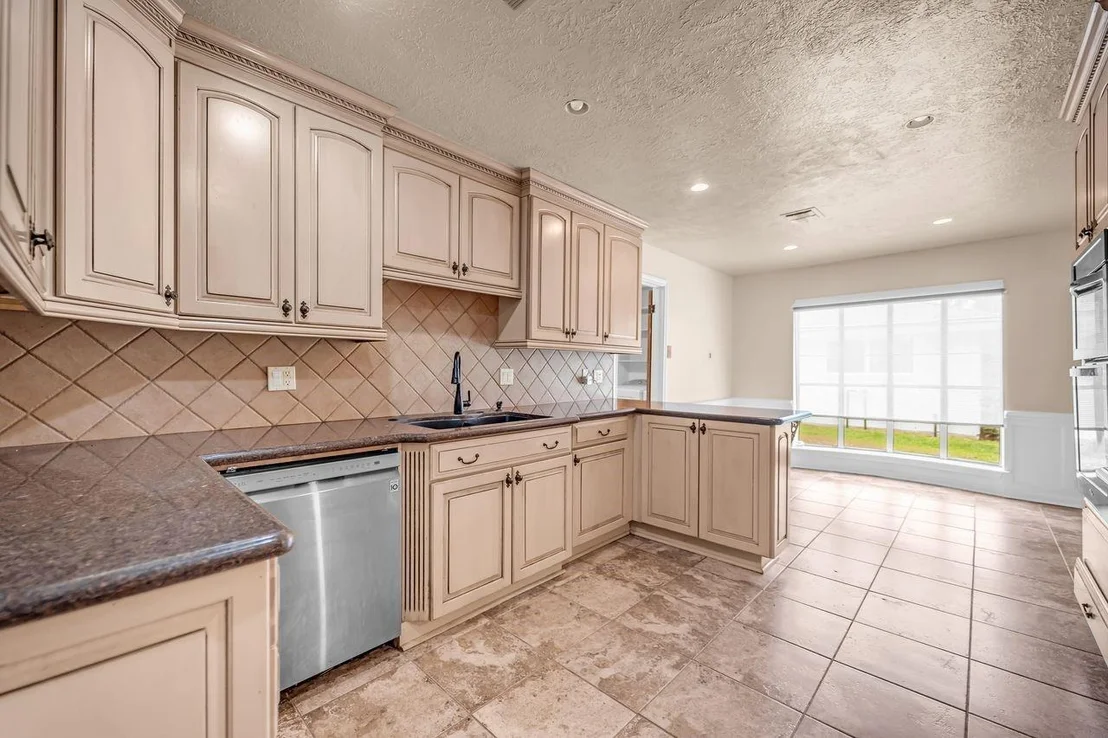 Photo of 18815 Whitewood Drive