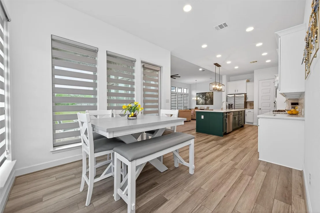 Photo of 10383 Bayou Oaks Drive