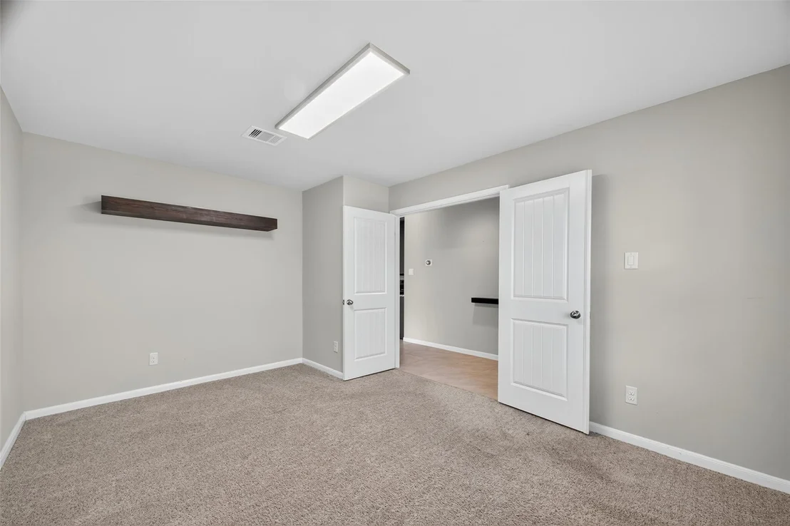 Photo of 718 Harvest Bluff Drive