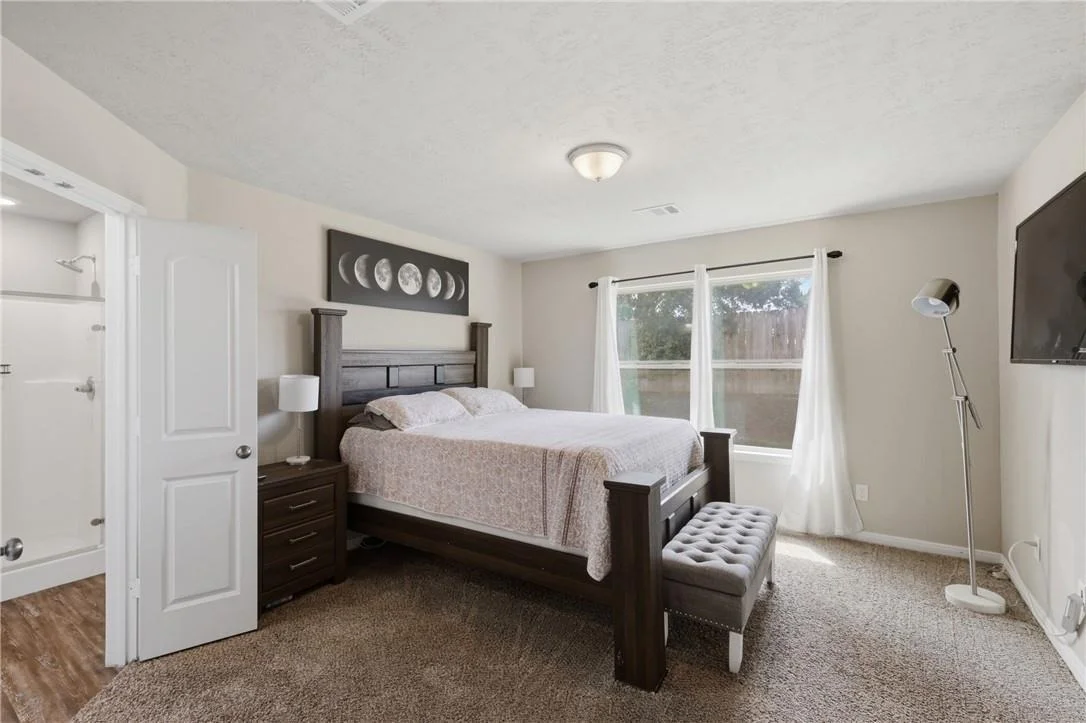 Photo of 2725 Porters Way