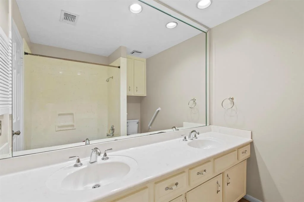Photo of 3515 Coltwood Drive