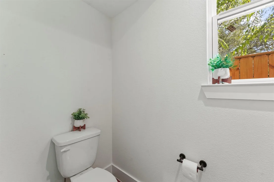 Photo of 8902 Knoll Branch Dr Drive
