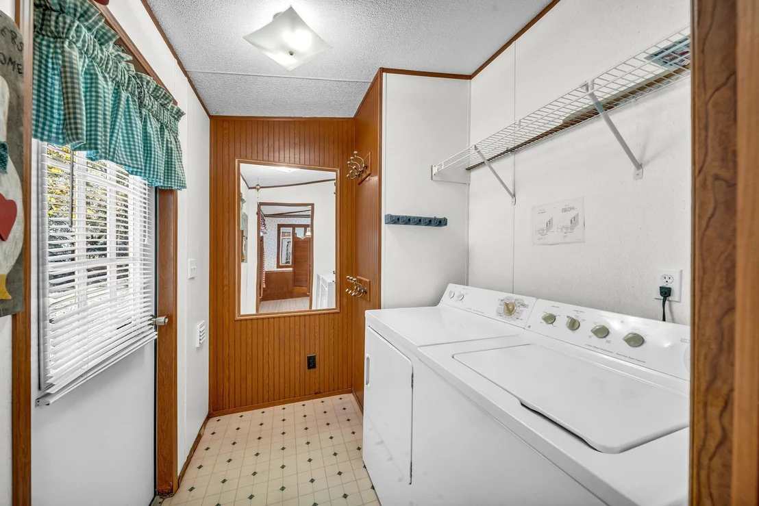 Photo of 4335 Darton Road