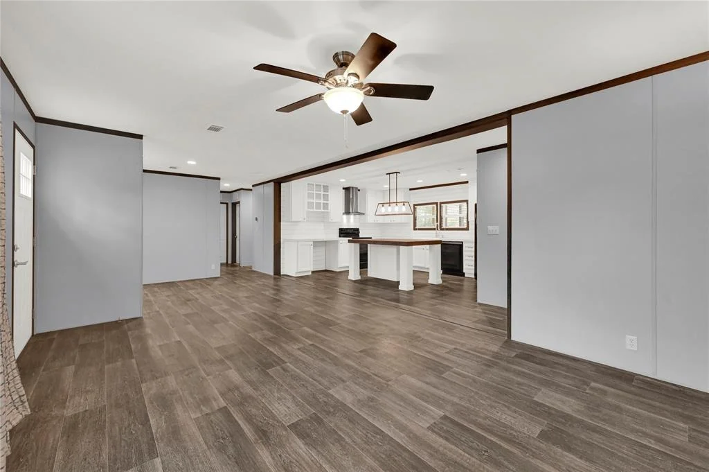 Photo of 7979 Clark Road