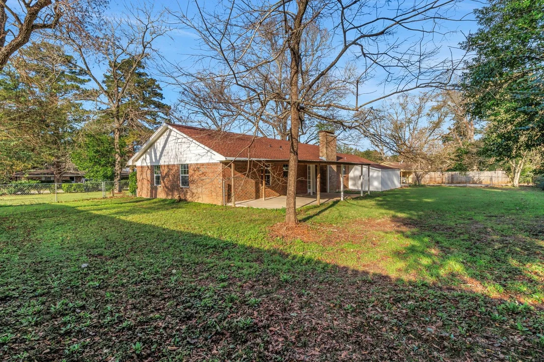 Photo of 20 Woods Lane
