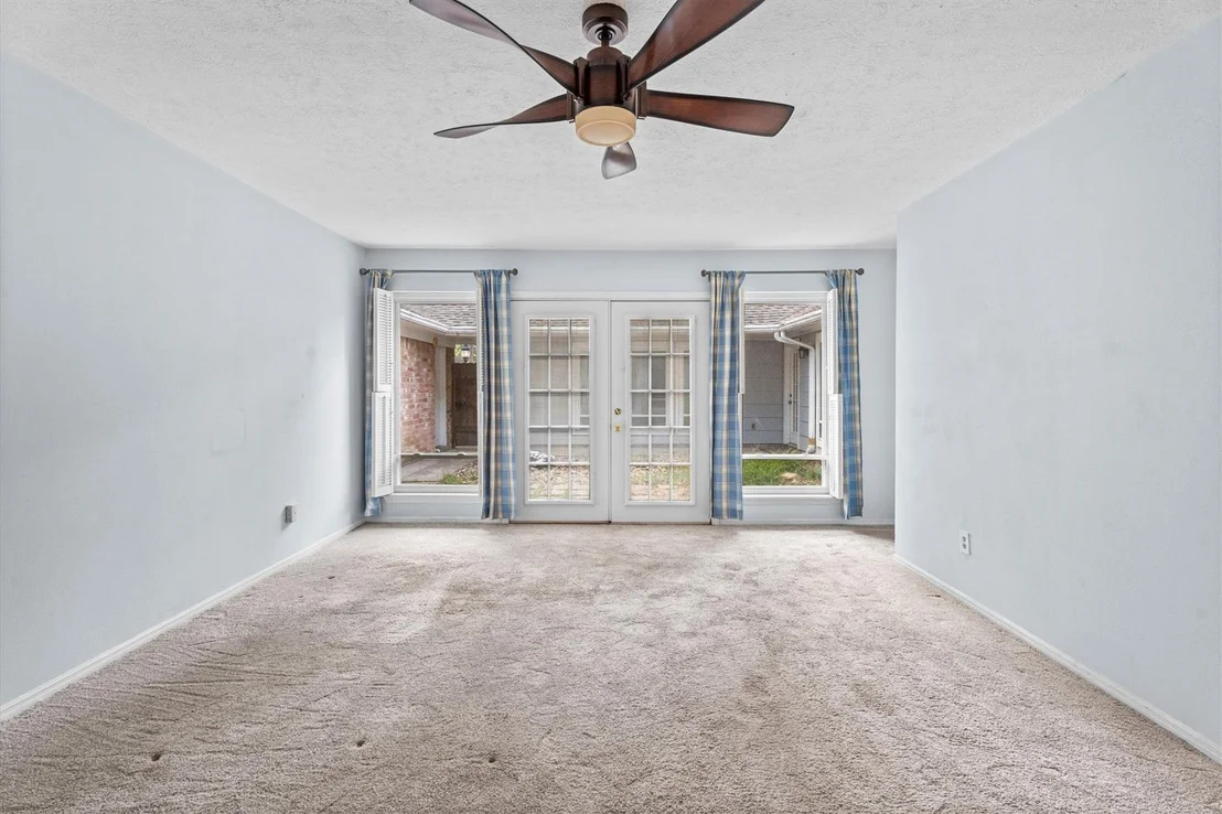 Photo of 25319 Old Carriage Lane
