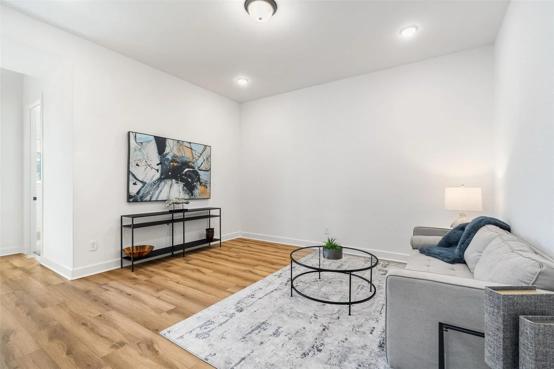 Photo of 15240 Hemingway Heights Drive