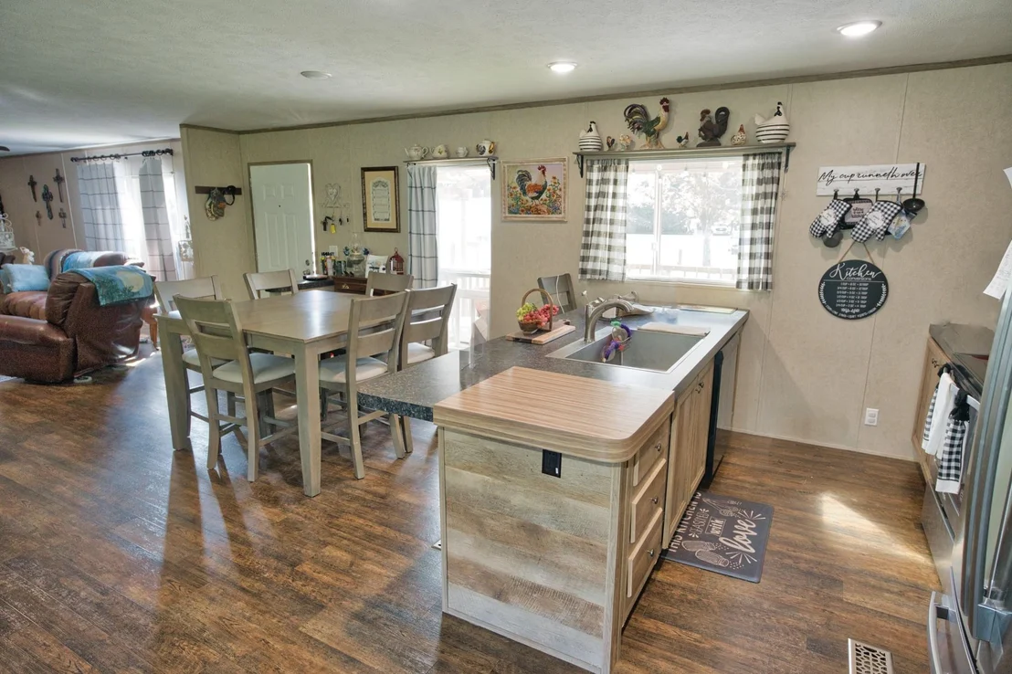 Photo of 555 County Road 728b