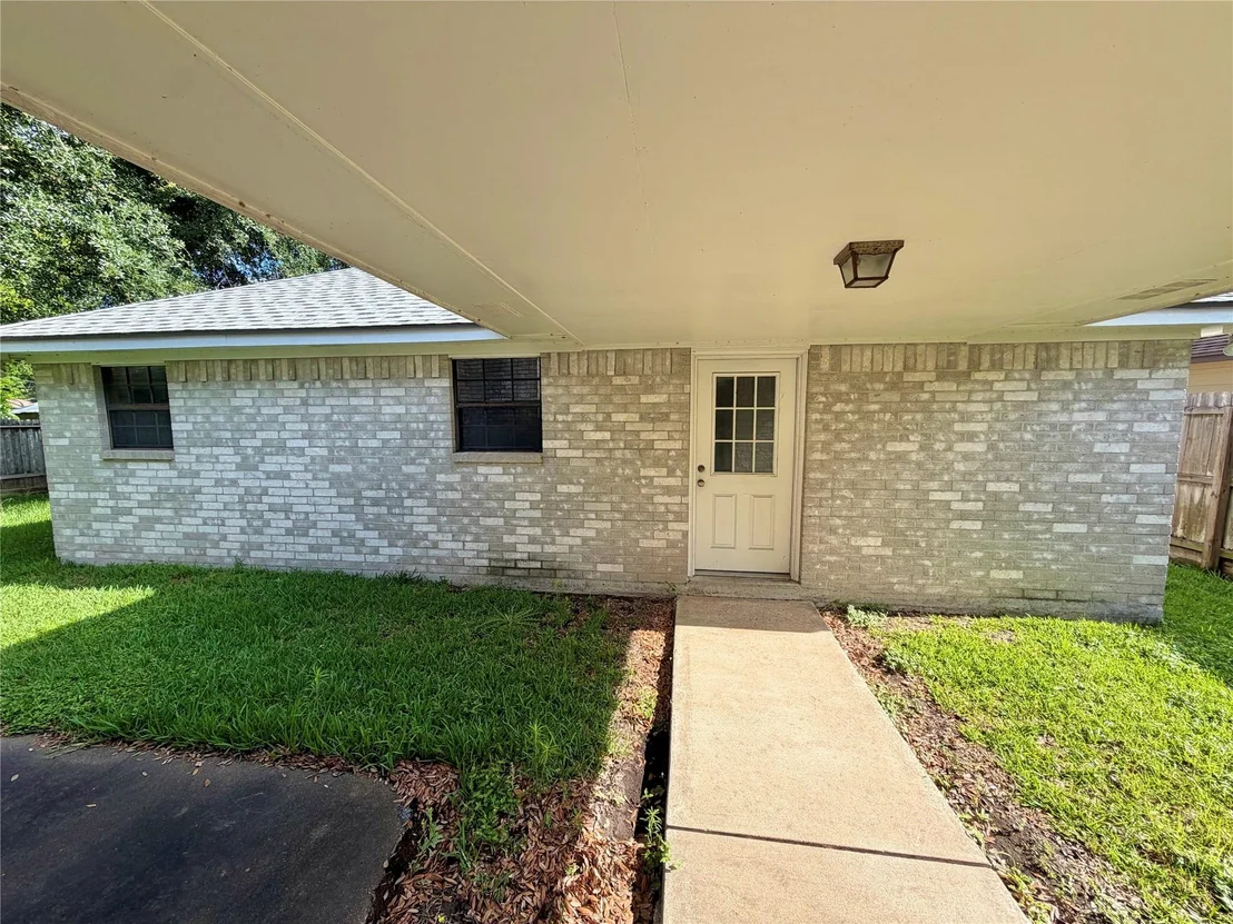 Photo of 3 S Erik Drive