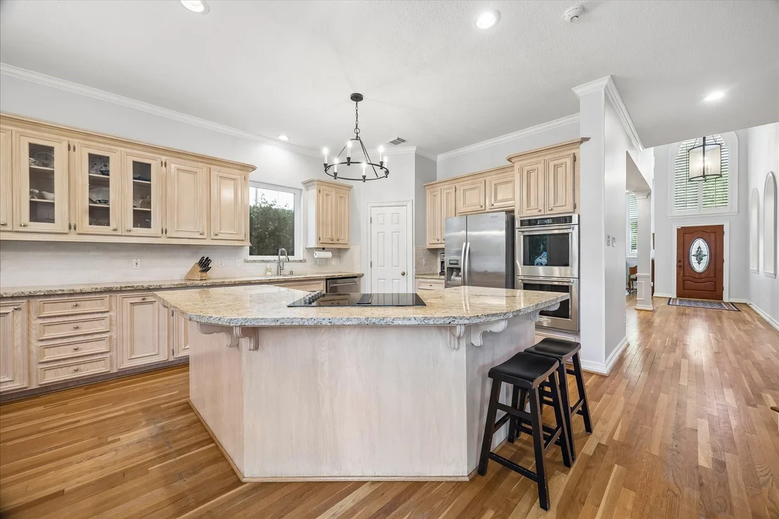 Photo of 4256 Sunset Boulevard