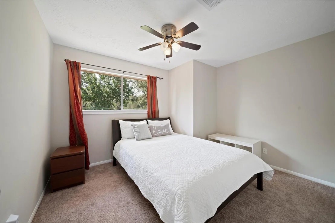 Photo of 26751 Willow Lane
