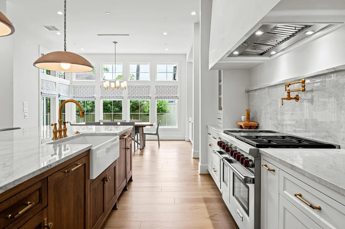 Photo of 8722 Lupton Lane