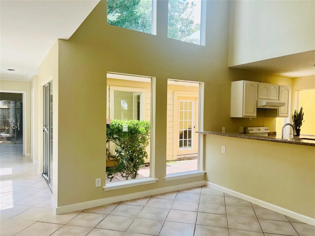 Photo of 11530 Bellerive Drive