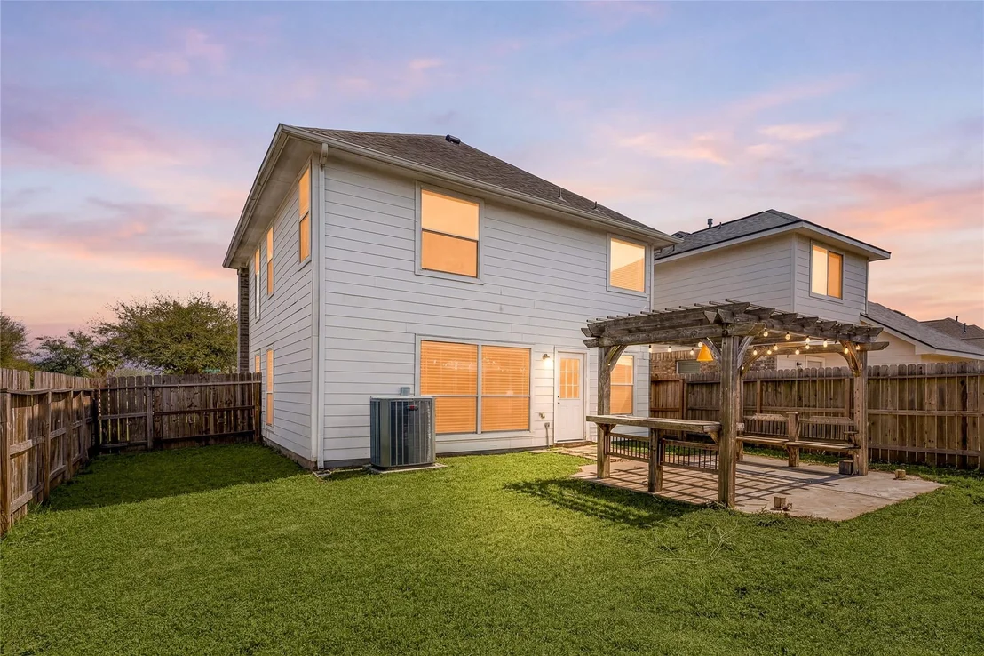 Photo of 10202 Hillenberg Lane