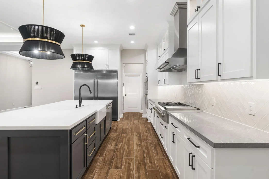 Photo of 7111 Lorna Road