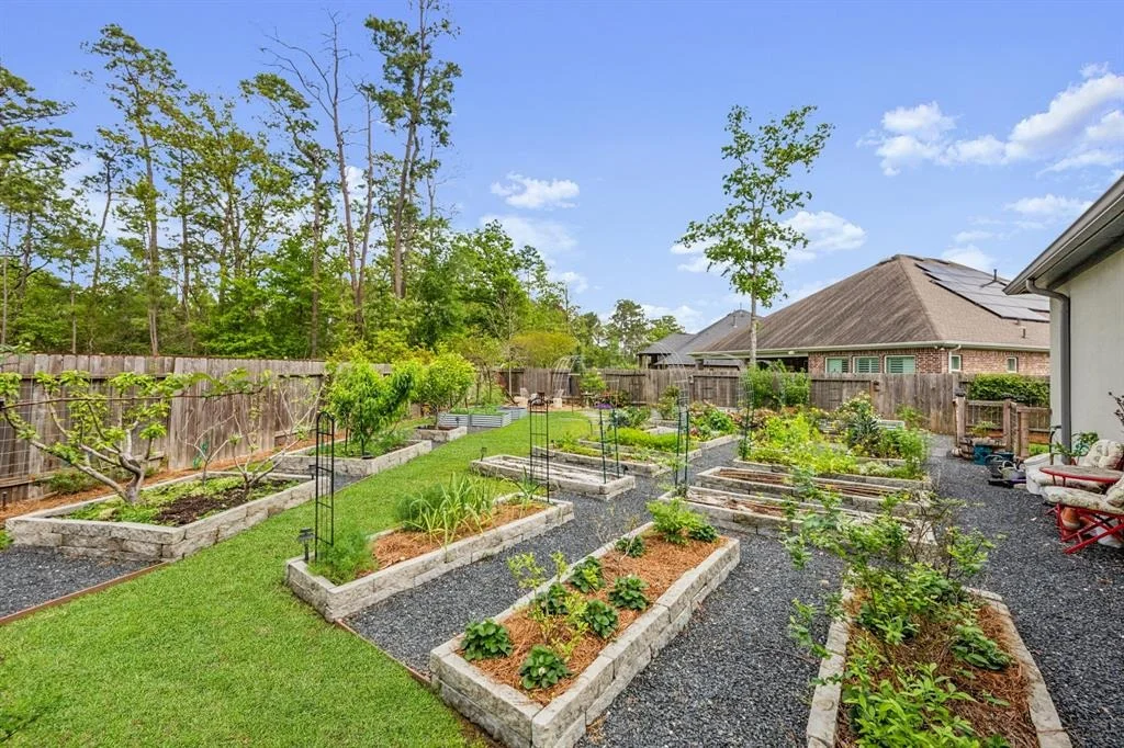 Photo of 3820 Hawthorn Shadow Court