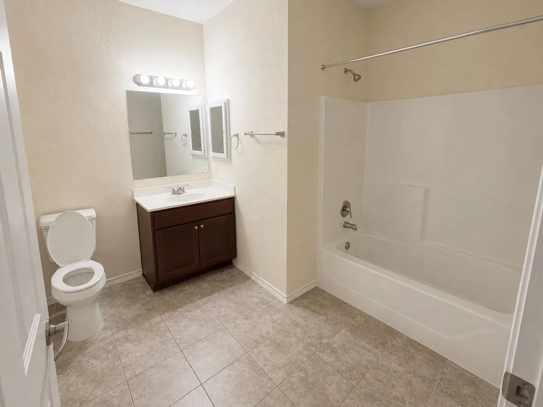 Photo of 404 Gordon Drive