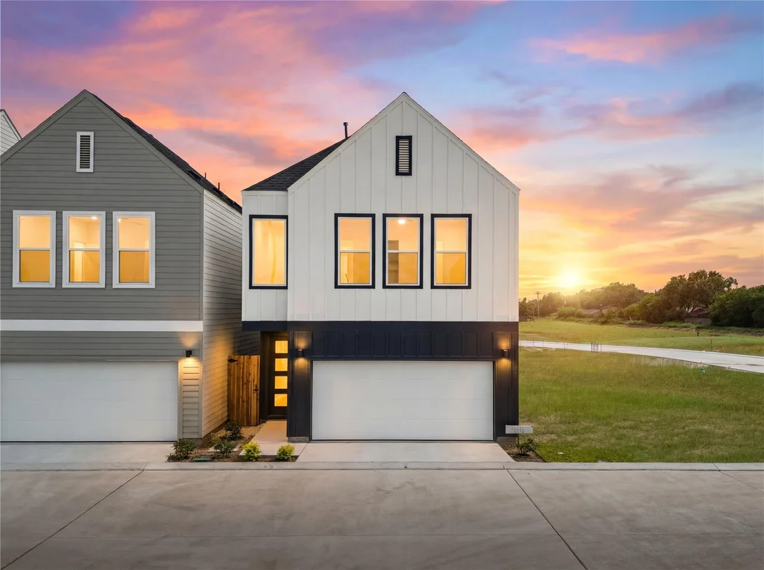 Photo of 4009 Buffalo Moon Drive