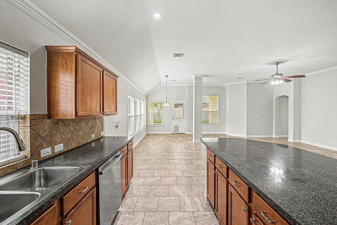 Photo of 17907 Treemont Landing