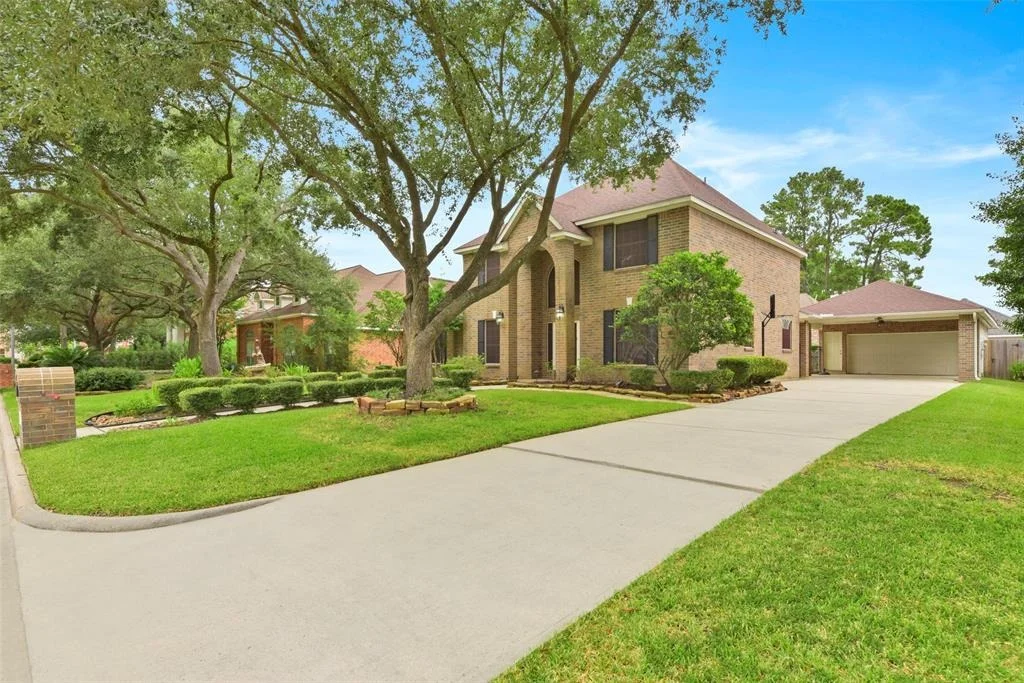 Photo of 18818 Forest Elms Drive