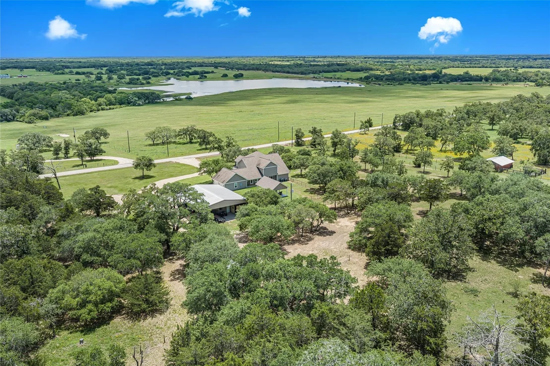 Photo of 1572 County Road 134
