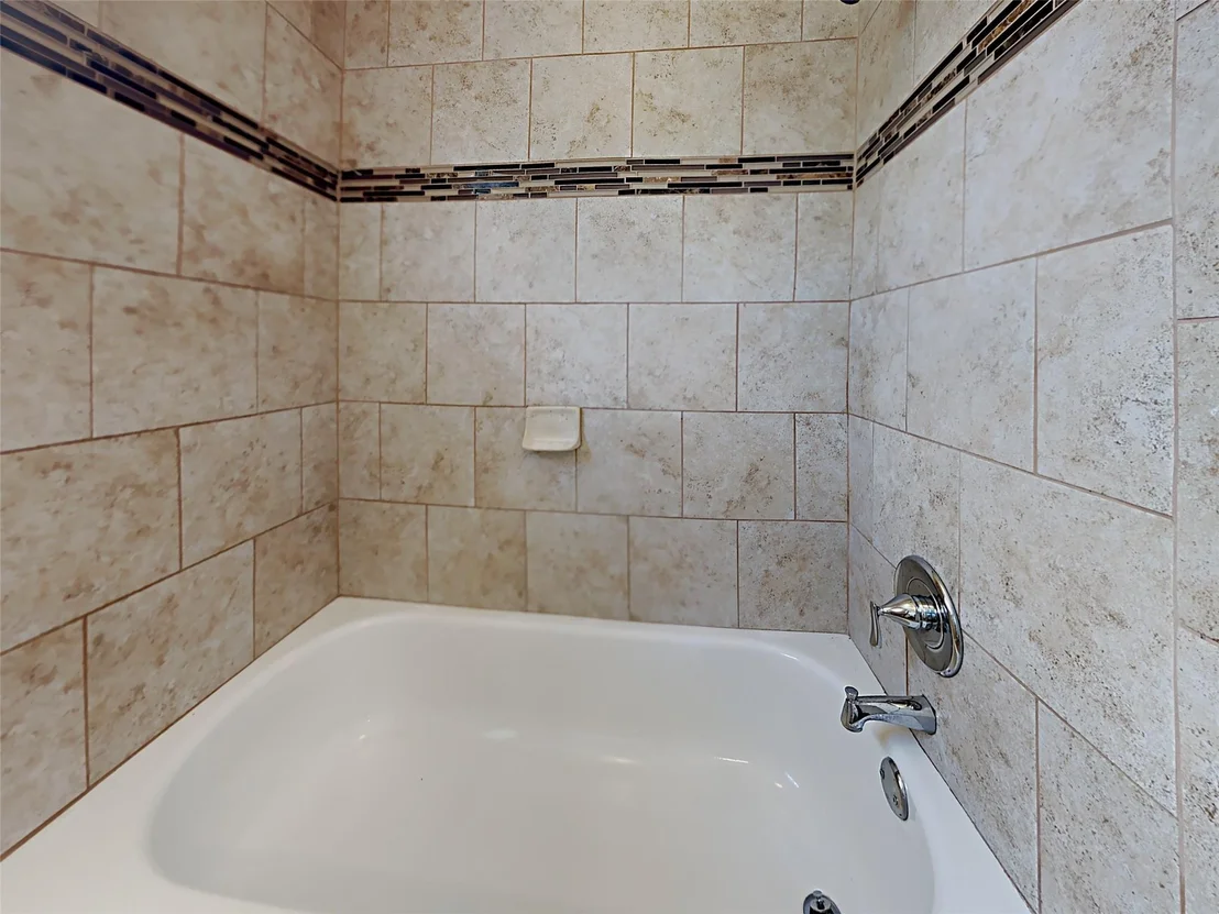 Photo of 216 Maple Leaf Drive