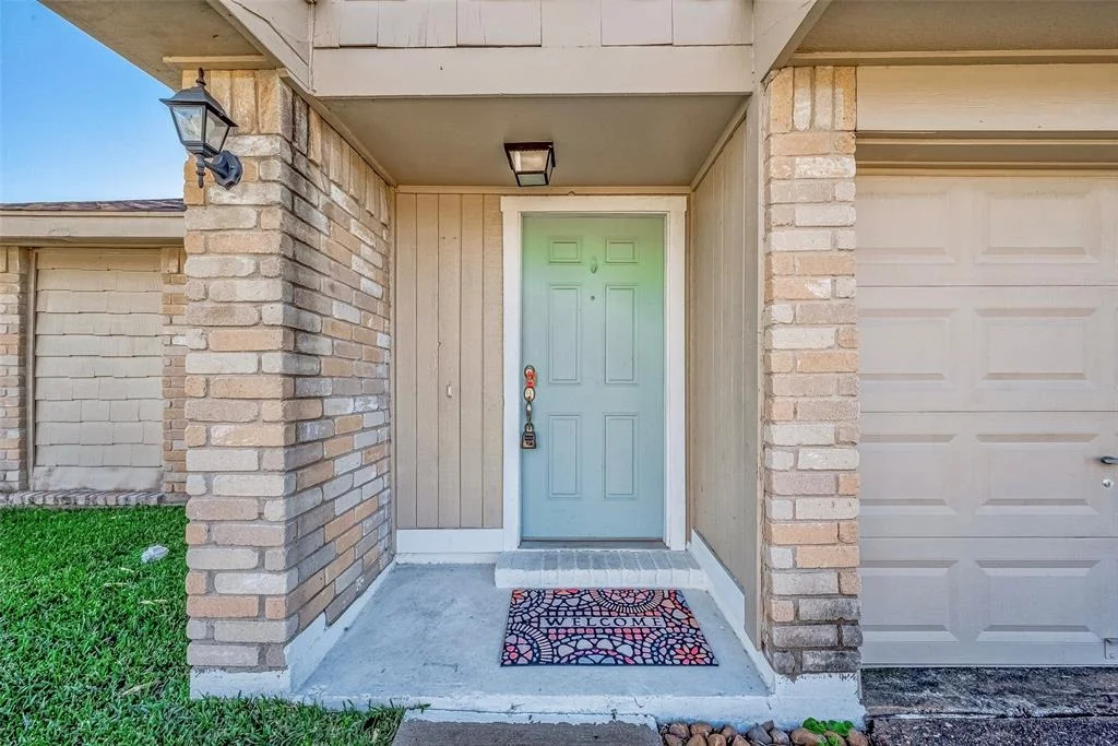 Photo of 2434 Planters Row