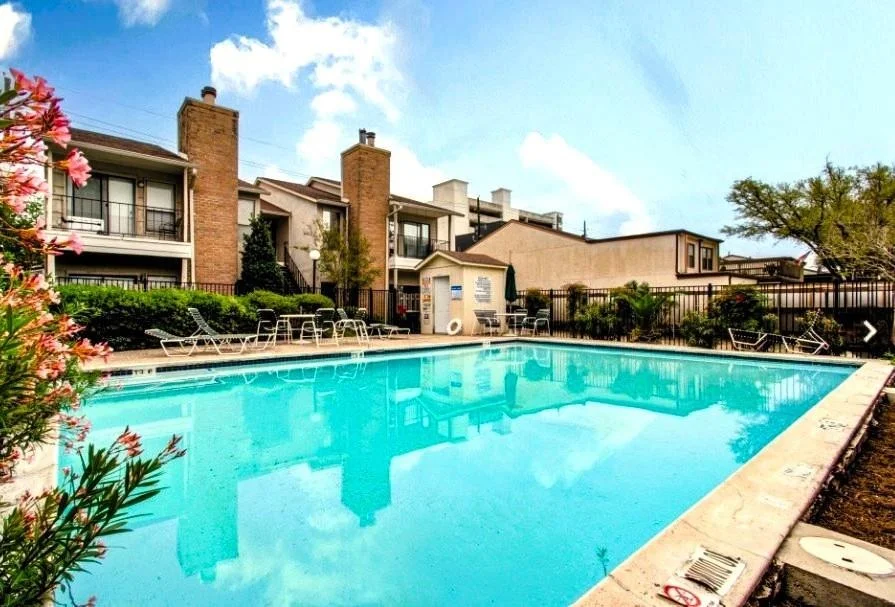 Photo of Unit 21 at 1818 Augusta Drive