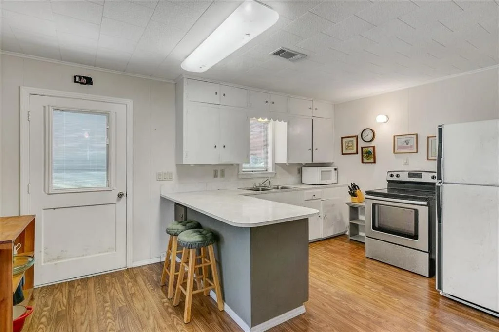 Photo of 219 Watie Road