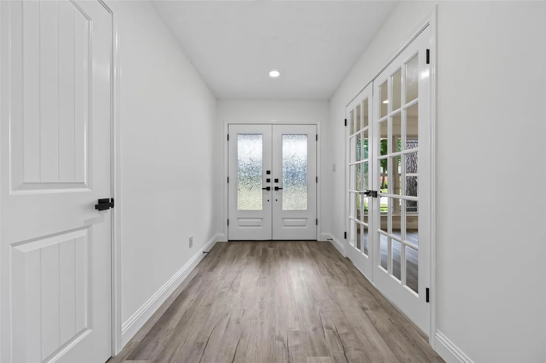 Photo of 15402 Ripplestream Street