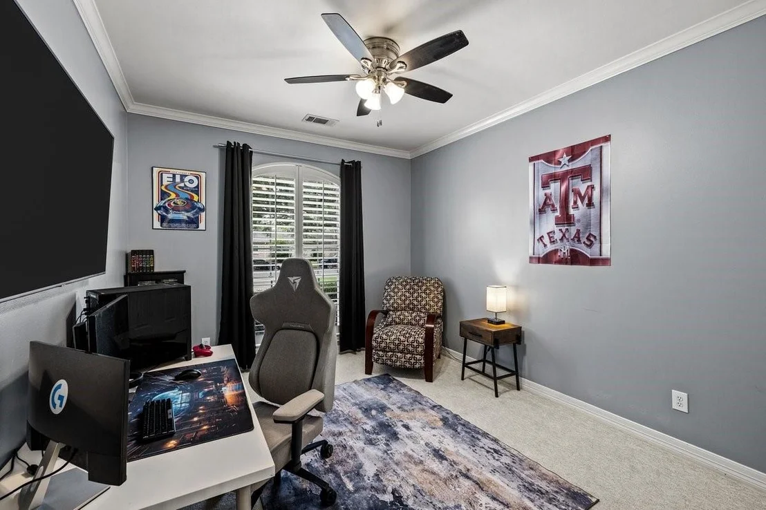 Photo of 4 Crestwood Circle