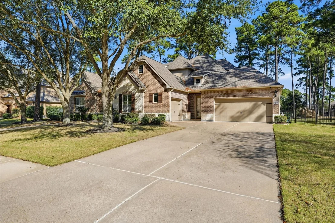Photo of 13606 Oak Harbor Bend