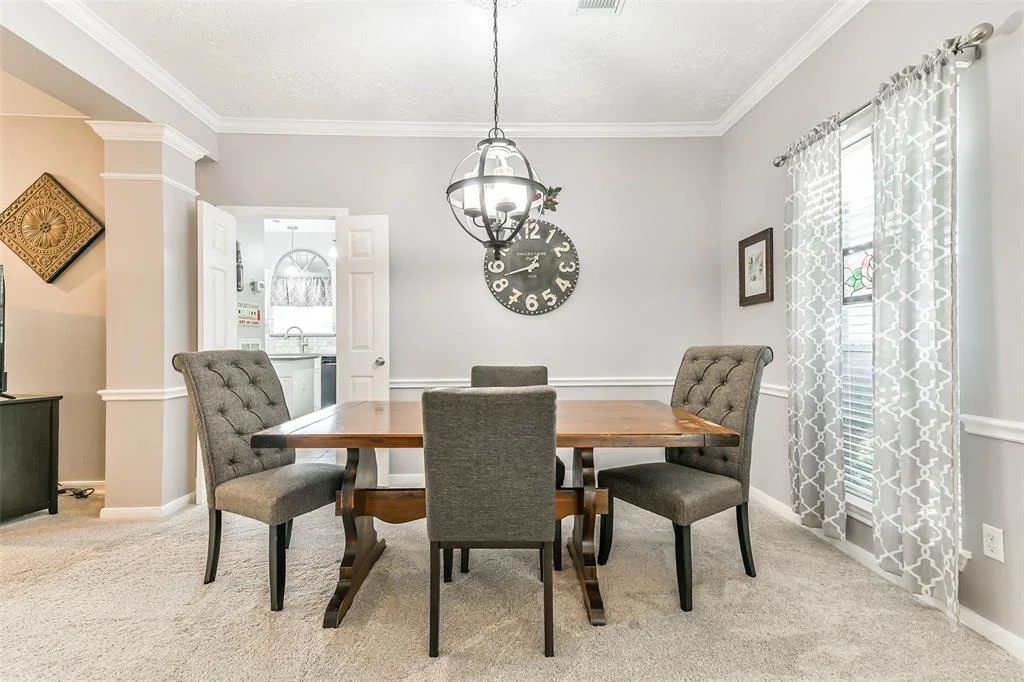 Photo of 4102 Lakepointe Forest Drive