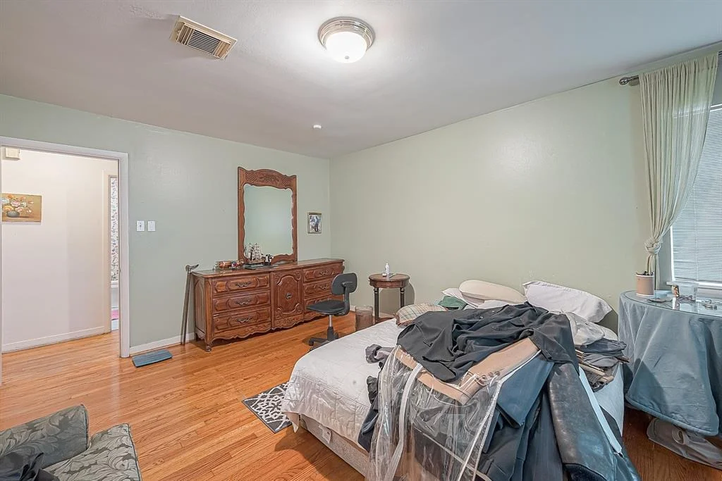 Photo of 2312 Suffolk Drive