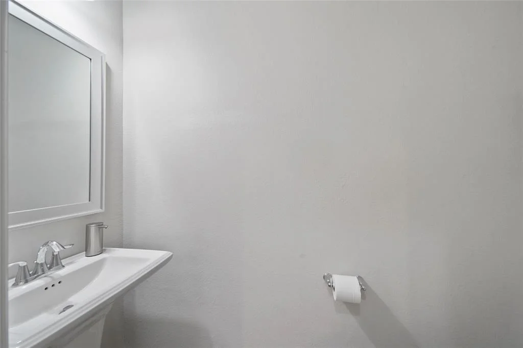 Photo of 11103 Bluewater Lagoon Circle